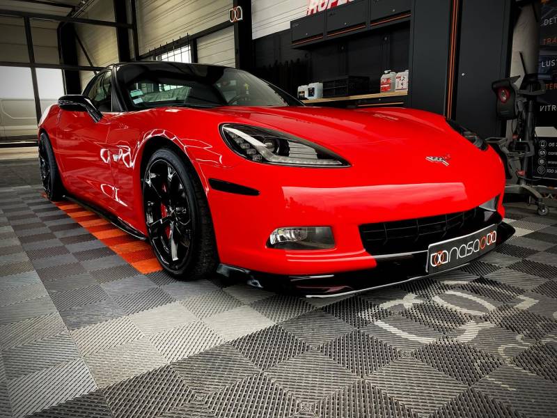 Detailing complet sur une Corvette C6 à Chatuzange-le-Goubet : protection céramique totale proche de Genève