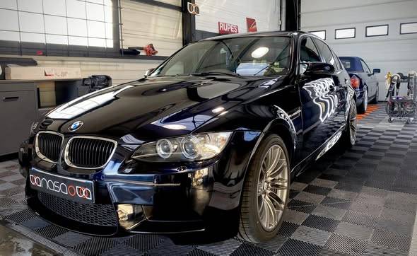 Detailing complet pour cette Bmw M3 à Chatuzange-le-Goubet : protection et jantes neuves près de Lyon